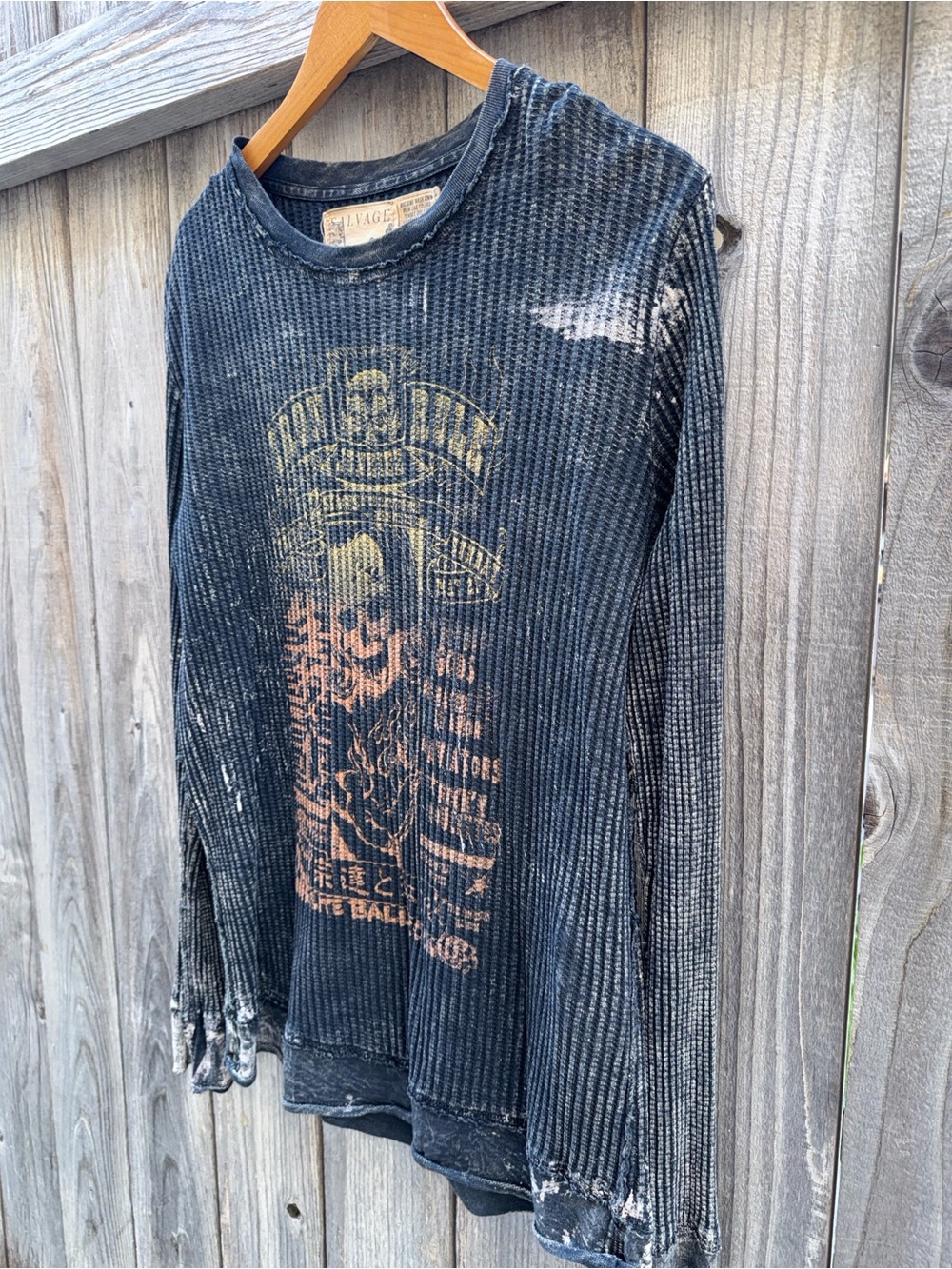 SALVAGE Long Sleeve Thermal Graphic Shirt Size Large - Picture 2 of 7